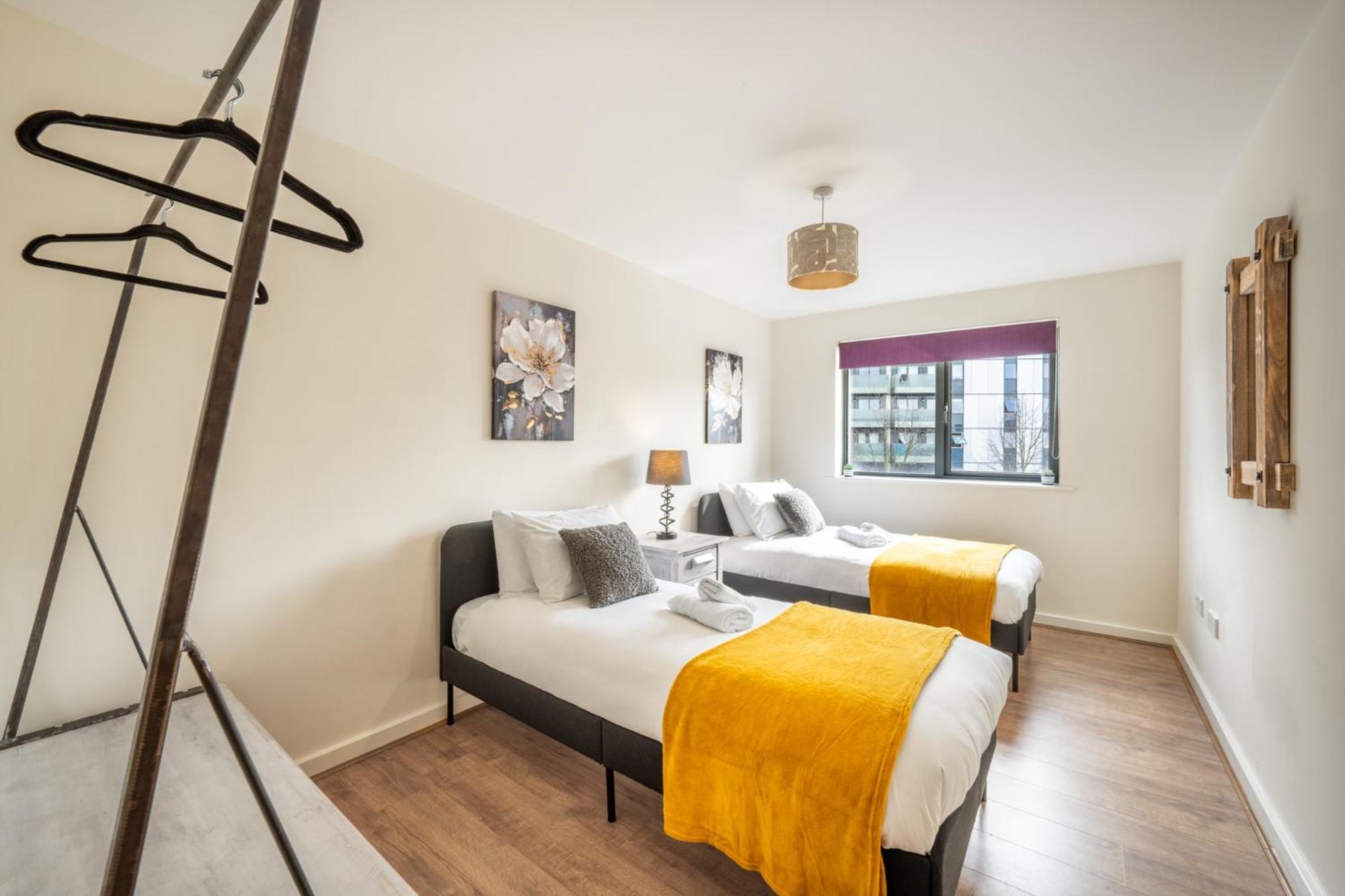 Appartement Stunning 2 Bed Flat With Balcony
